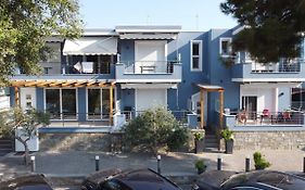 Isalos Suites