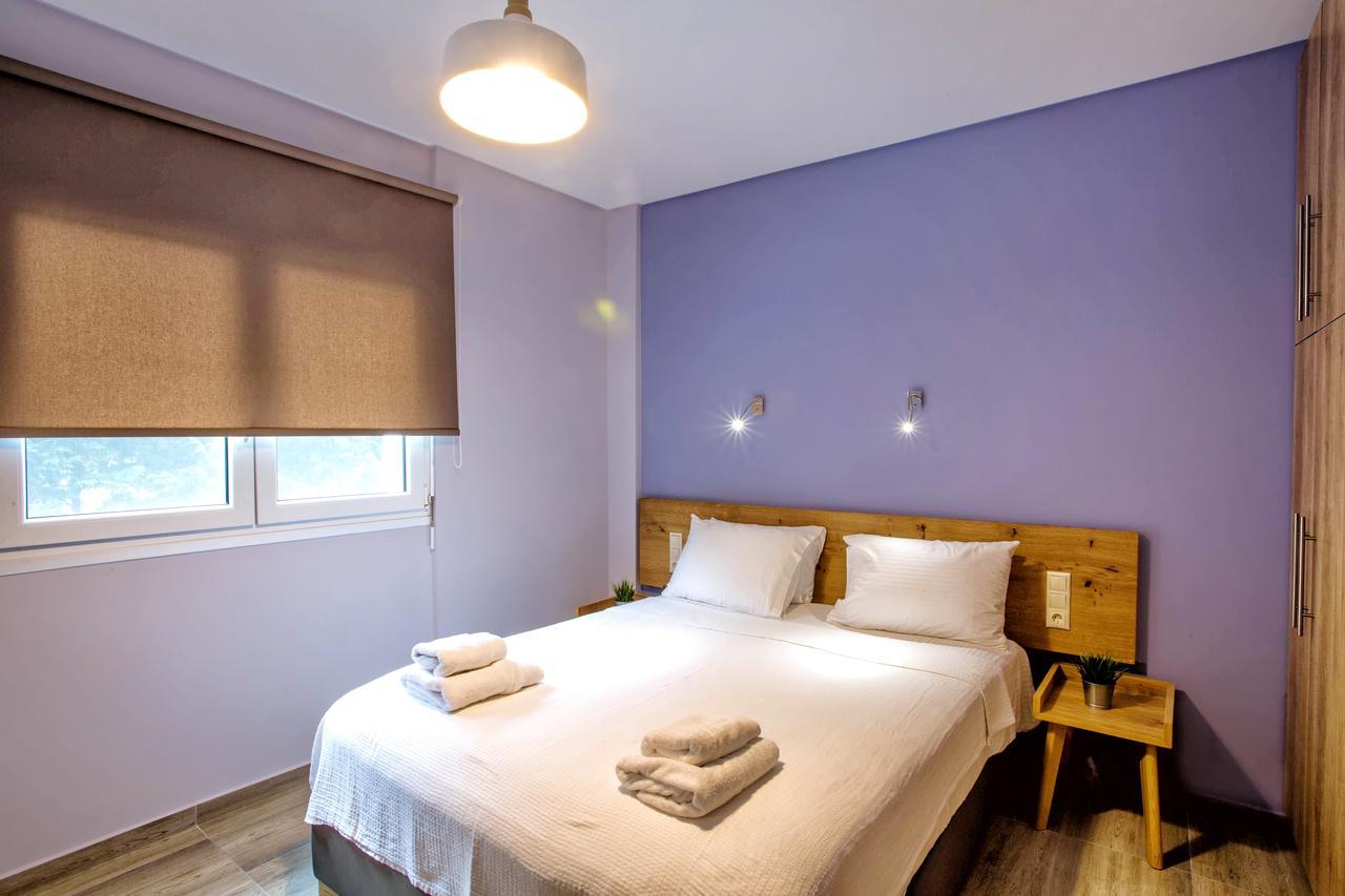 Isalos Suites Néa Péramos Екстериор снимка